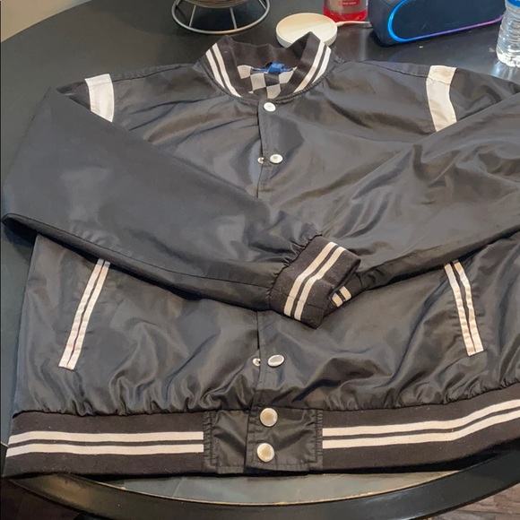Light jacket - Picture 1 of 1